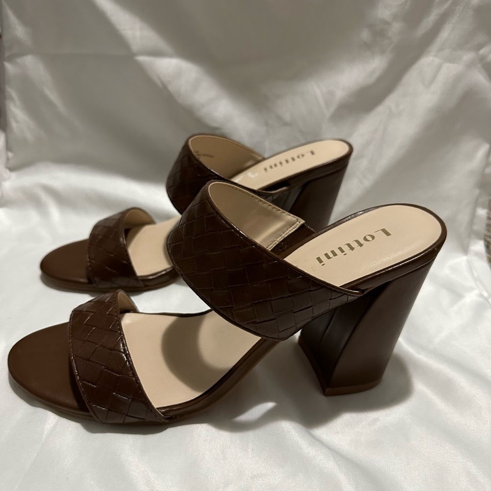 Lottini Shoes,Size 7.5